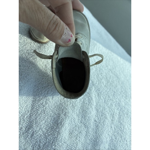 Vintage TRIMFOOT WHITE LEATHER WALKING SHOES BABY TODDLER - Picture 14 of 16